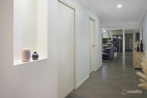 Property photo of 48 Stone Drive Bucasia QLD 4750