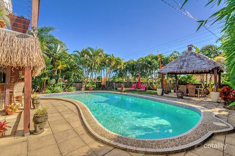 94 Heeb St, Benowa, QLD 4217