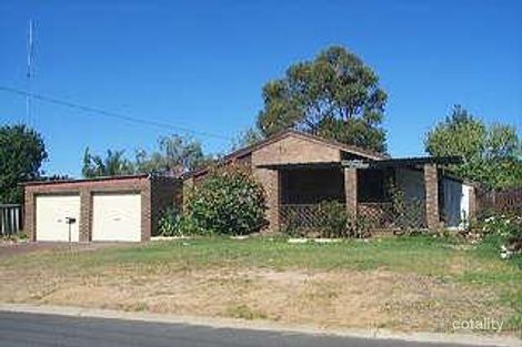 Property photo of 25 Nyabing Way Withers WA 6230