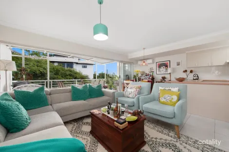 Property photo of 23/96 Norman Crescent Norman Park QLD 4170