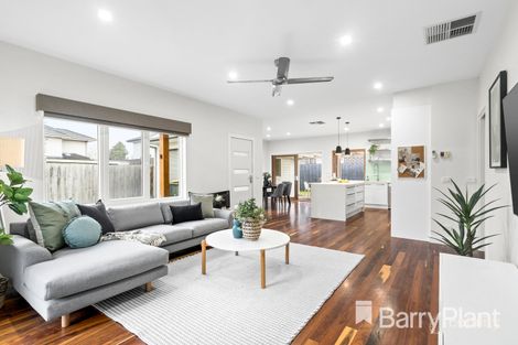 Property photo of 2/23 Wyalong Street Albion VIC 3020