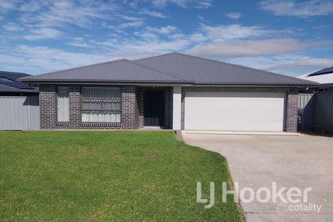 5 Gracilis Rise, South Nowra, NSW 2541