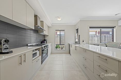 Property photo of 130 Fiorelli Boulevard Cranbourne East VIC 3977
