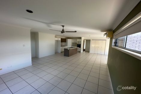 Property photo of 1/23 Avalon Drive Rural View QLD 4740