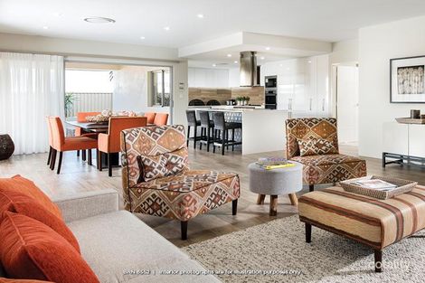 Property photo of 32 Botany Parade Hammond Park WA 6164