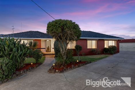 Property photo of 24 Sovereign Way Avondale Heights VIC 3034