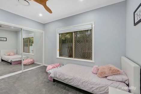 Property photo of 25 Pearson Close Arundel QLD 4214