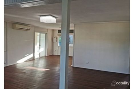 Property photo of 5 Benaud Street Macgregor QLD 4109