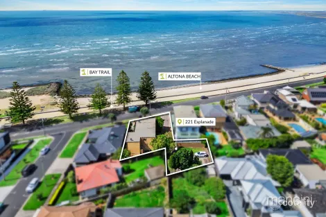 Property photo of 221 Esplanade Altona VIC 3018