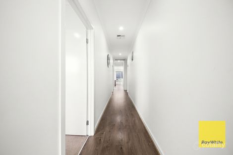 Property photo of 28 Ceremony Drive Tarneit VIC 3029