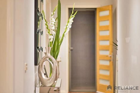 Property photo of 18 Summer Court Tarneit VIC 3029