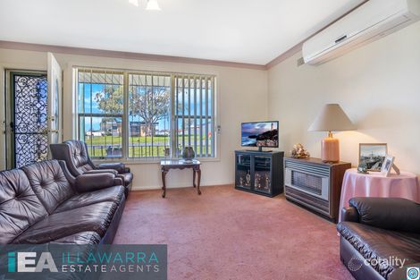 Property photo of 31 Queen Street Lake Illawarra NSW 2528