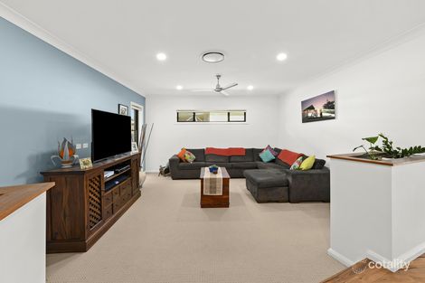 Property photo of 9 Blue Wren Close Port Macquarie NSW 2444
