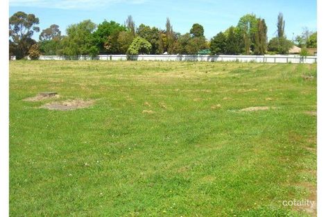 63 Neylon St, Cobden, VIC 3266