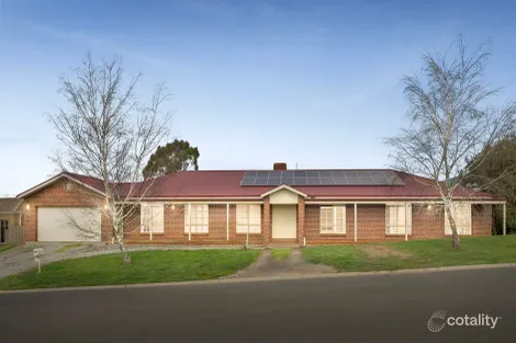 39 Shaw Dr, Romsey, VIC 3434