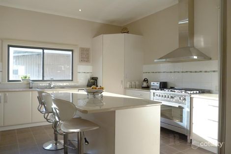 Property photo of 11 Davey Street Benalla VIC 3672