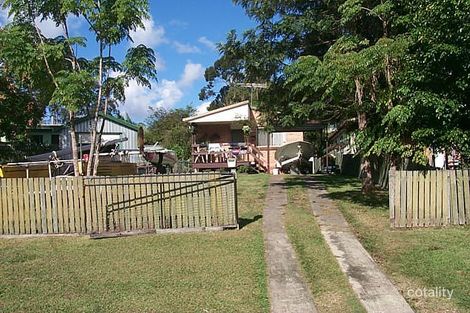 82 Serpentine Creek Rd, Redland Bay, QLD 4165