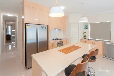 Property photo of 27 Jeffcott Avenue Lightsview SA 5085