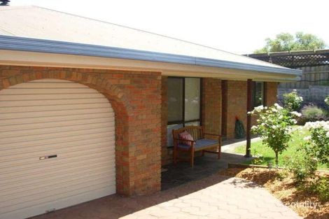Property photo of 14 Tallarook Court Mount Gambier SA 5290