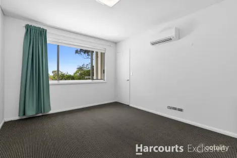 Property photo of 8 Ferntree Place Epping NSW 2121