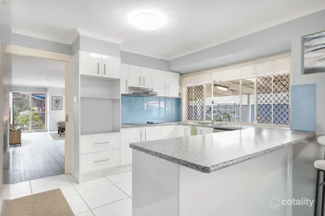 Property photo of 29 Cootharaba Drive Helensvale QLD 4212