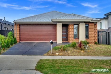 Property photo of 4 Bellhaven Circuit Clyde North VIC 3978