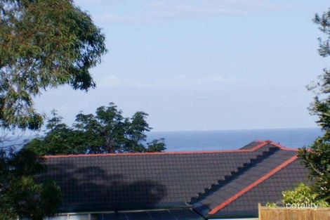 Property photo of 52 Aldinga Drive Wamberal NSW 2260
