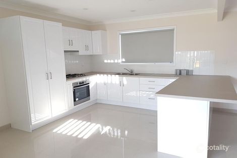 Property photo of 2 Salamaua Road Whalan NSW 2770