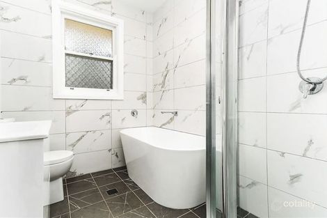 Property photo of 1 Waldo Crescent Peakhurst NSW 2210
