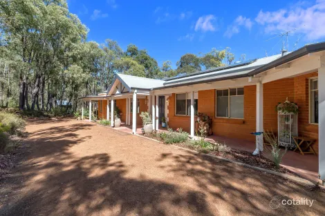 Property photo of 3 Plateau Heights Hovea WA 6071