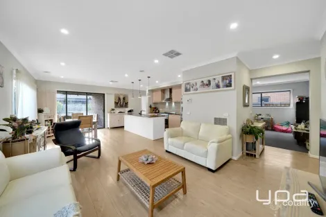 Property photo of 15 Mystic Grove Point Cook VIC 3030