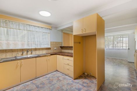 5 Pollock Ave, Wyong, NSW 2259