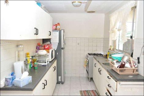 Property photo of 16 Guest Avenue Albanvale VIC 3021