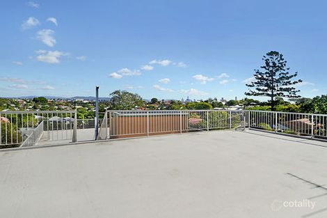 Property photo of 3/10 Stirrat Street Coorparoo QLD 4151