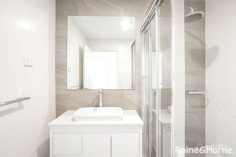 Property photo of 16 Rees Street Mays Hill NSW 2145