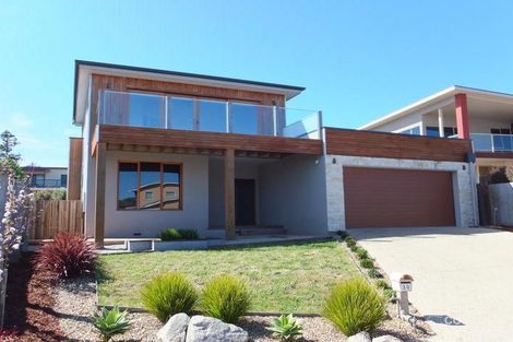 Property photo of 30 Halcyon Avenue San Remo VIC 3925