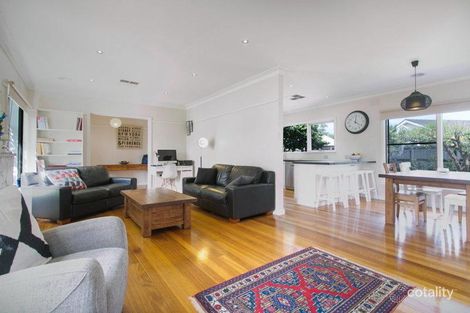 14 Cannes Ave, Bonbeach, VIC 3196