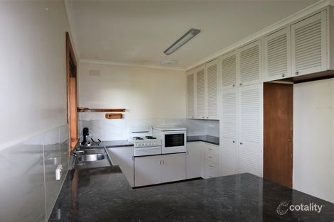 Property photo of 14 Hillcrest Avenue Mount Gambier SA 5290