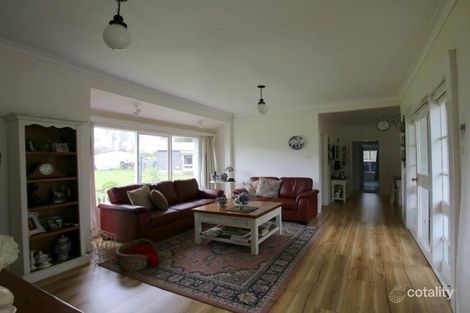 Property photo of 9 Whittons Lane Winslow VIC 3281