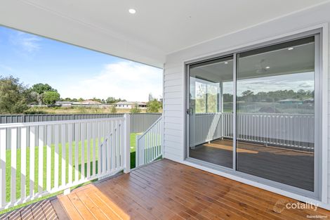 Property photo of 33 Stonebark Court Greta NSW 2334