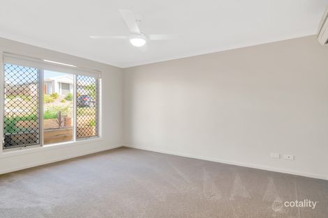 Property photo of 19 Haven Drive Holmview QLD 4207