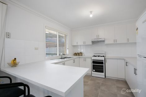 Property photo of 2/25 Crispe Street Reservoir VIC 3073
