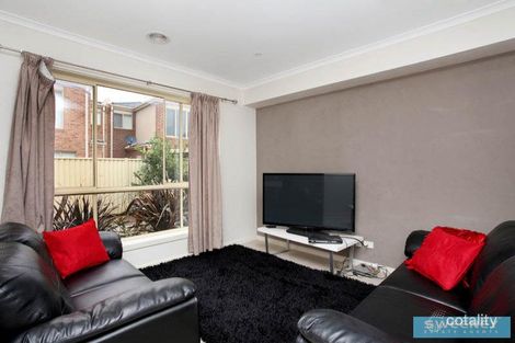 Property photo of 12 David Circuit Hillside VIC 3037