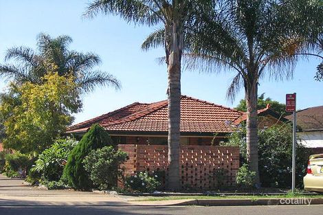8/77 Boronia Rd, Greenacre, NSW 2190
