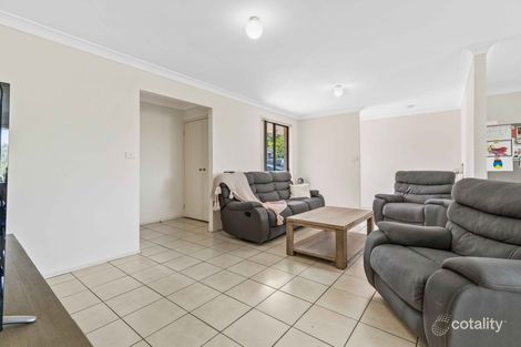 Property photo of 6 Ventura Close Rutherford NSW 2320