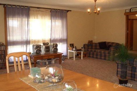 Property photo of 4 Jasmin Crescent Lake Albert NSW 2650