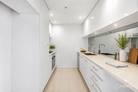 Property photo of 519/19 Imperial Parade Labrador QLD 4215