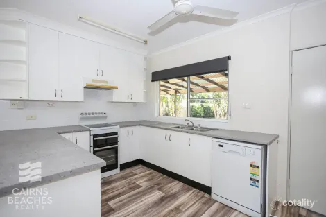Property photo of 10 Frankston Street Kewarra Beach QLD 4879