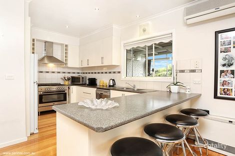 Property photo of 4 Daphne Street Pascoe Vale VIC 3044