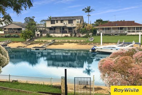 18 Cypress Dr, Broadbeach Waters, QLD 4218